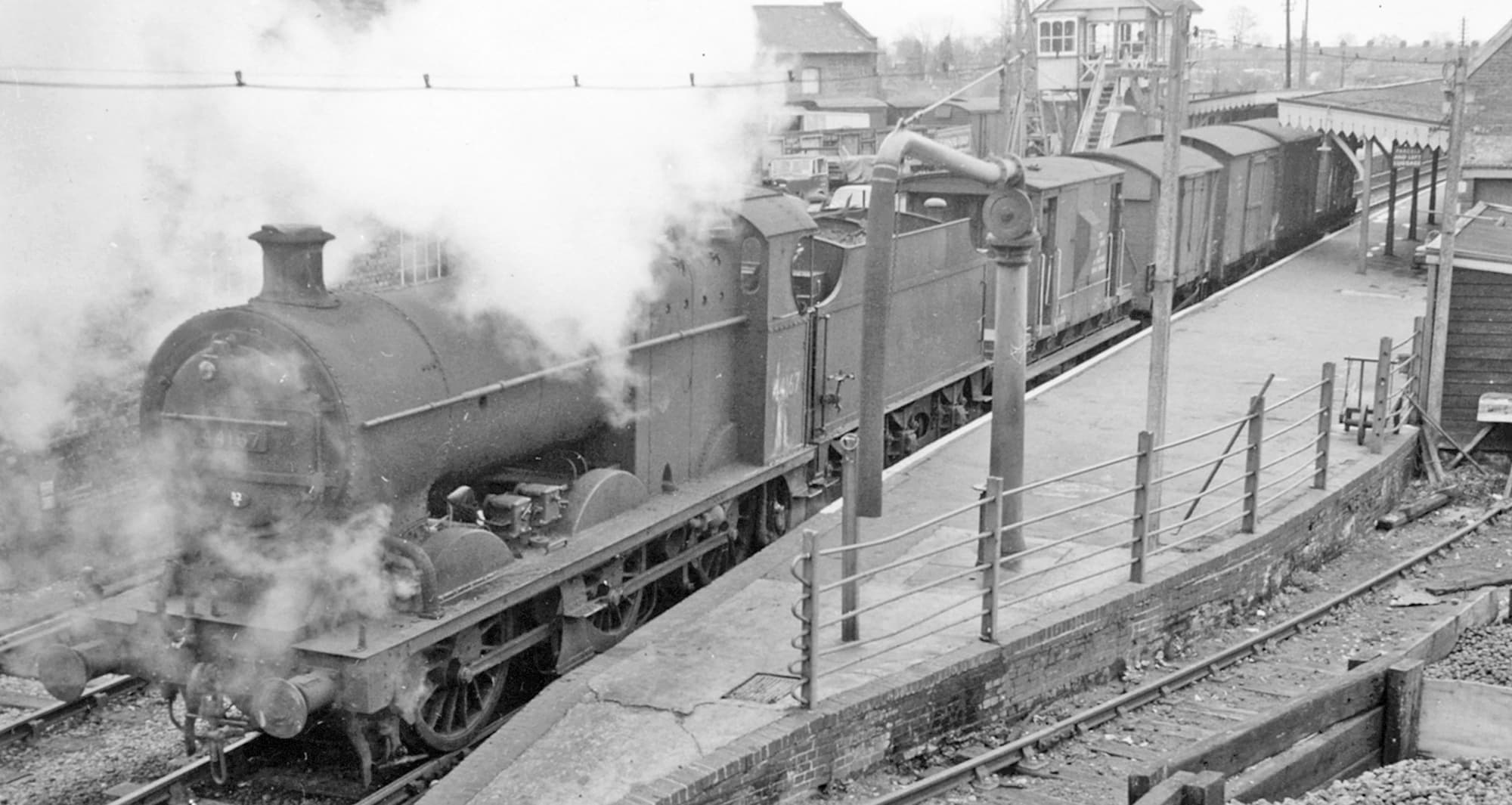 Blandford Forum railway train station platform